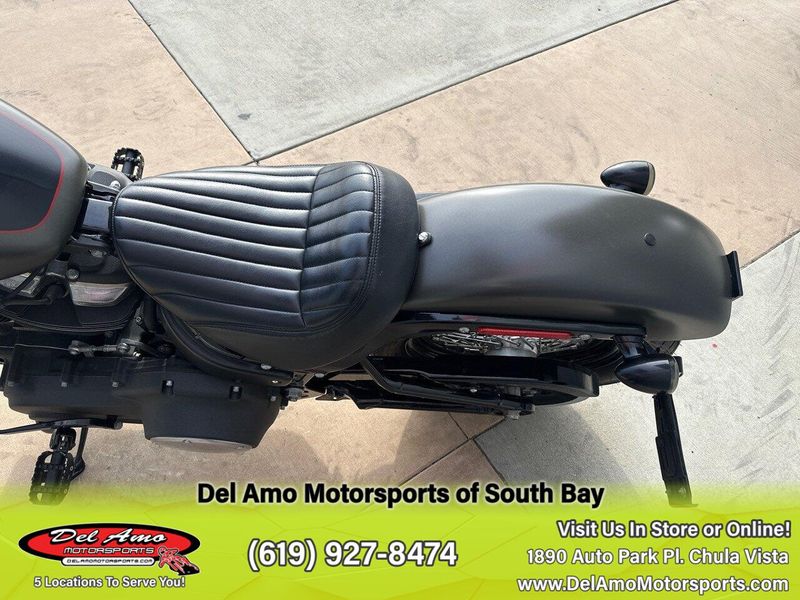 2019 Harley-Davidson SOFTAIL STREET BOB  in a BLACK/GREEN exterior color. Del Amo Motorsports of South Bay (619) 547-1937 delamomotorsports.com 