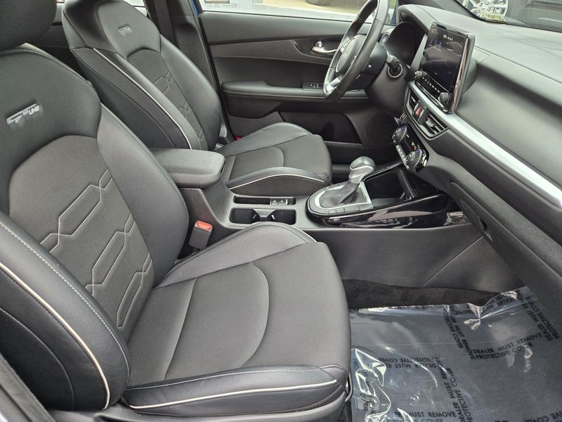 Used 2024 Kia Forte GT-Line IVT