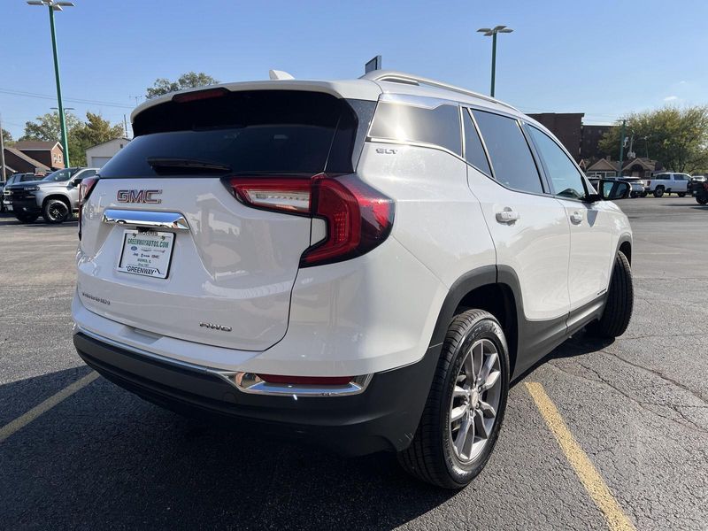 2023 Gmc Terrain SLT photo 4