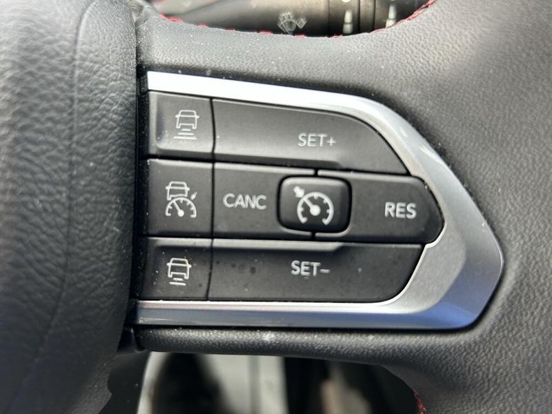2023 Jeep Compass Trailhawk photo 17