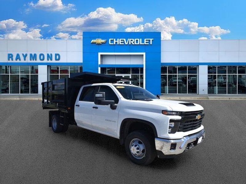 New 2026 Chevrolet Silverado 3500HD Work TruckImage 1