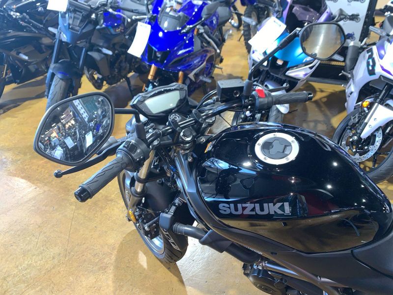 New 2024 Suzuki SV650 ABS Image 14