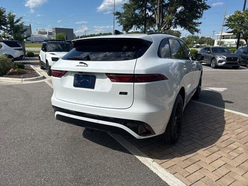 2026 Jaguar F-PACE R-Dynamic S