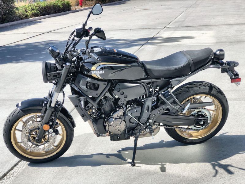 New 2026 Yamaha XSR700 Image 14