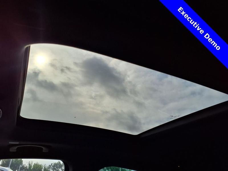 New 2025 Maserati Grecale Image 16