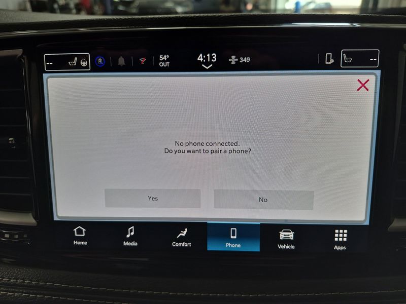 2025 Chrysler Pacifica SelectImage 30