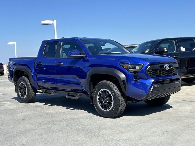 2024 Toyota Tacoma TRD Off RoadImage 2