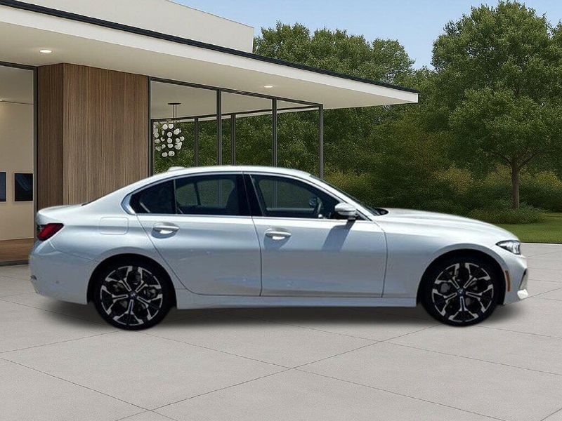 Used 2026 BMW 3 Series 330iImage 7