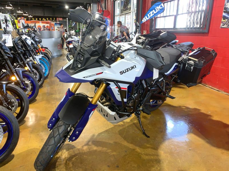 New 2025 Suzuki V-STROM 800DE ADVENTURE Image 19
