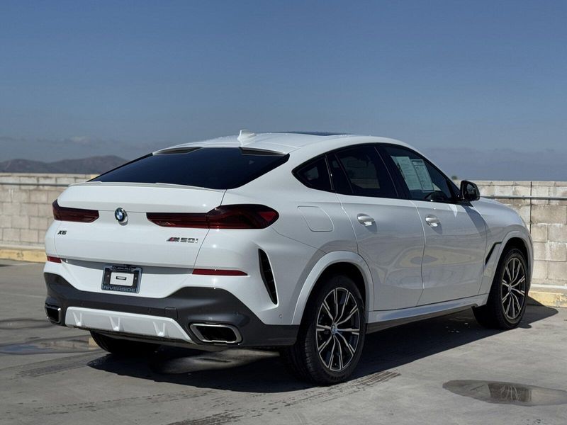 2022 BMW X6 M50iImage 12