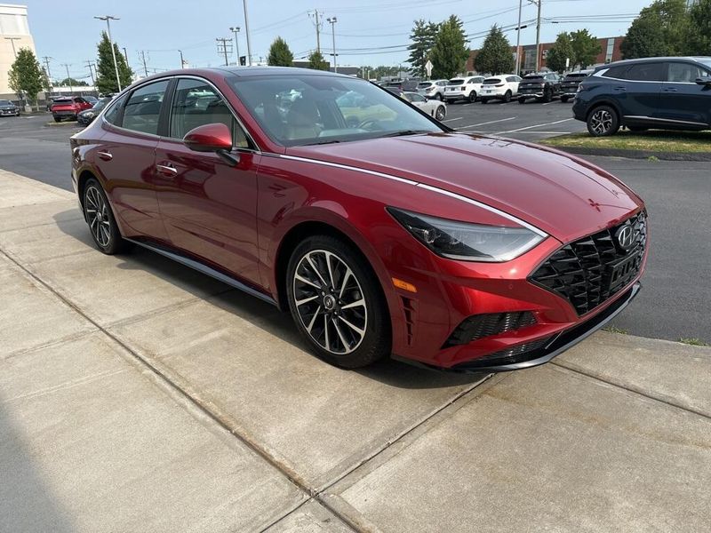 2023 Hyundai Sonata LimitedImage 3
