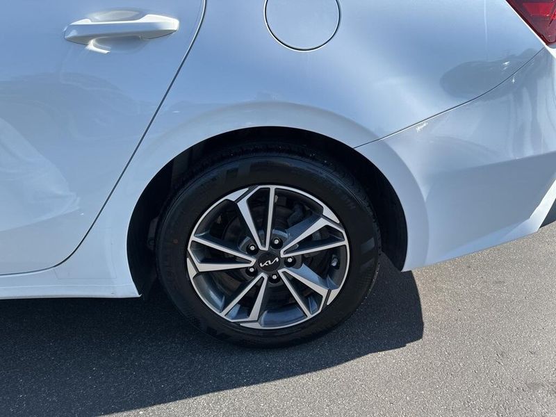 Used 2023 Kia Forte LXSImage 14