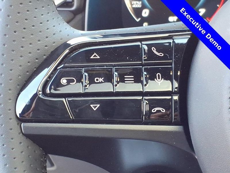 New 2025 Maserati Grecale ModenaImage 21