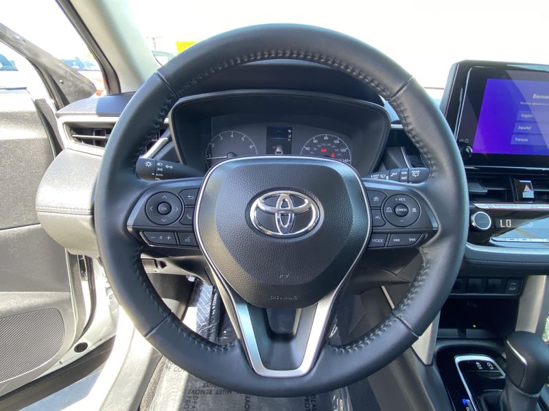 2024 Toyota Corolla Cross LEImage 26