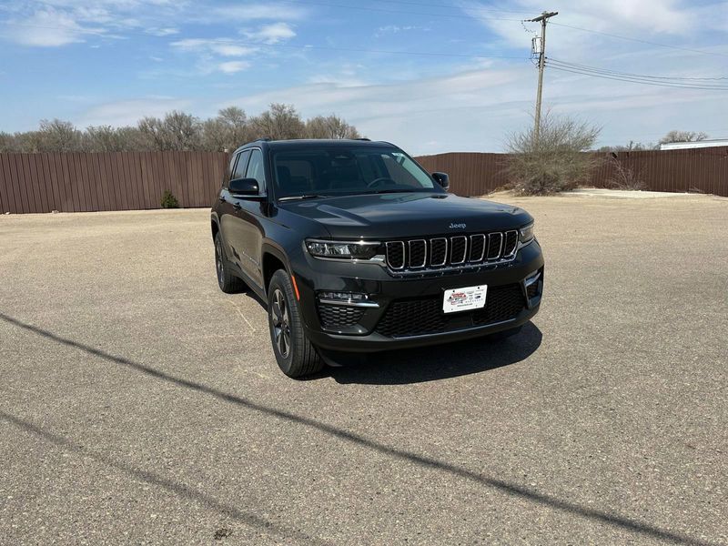 2023 Jeep Grand Cherokee 4xeImage 2