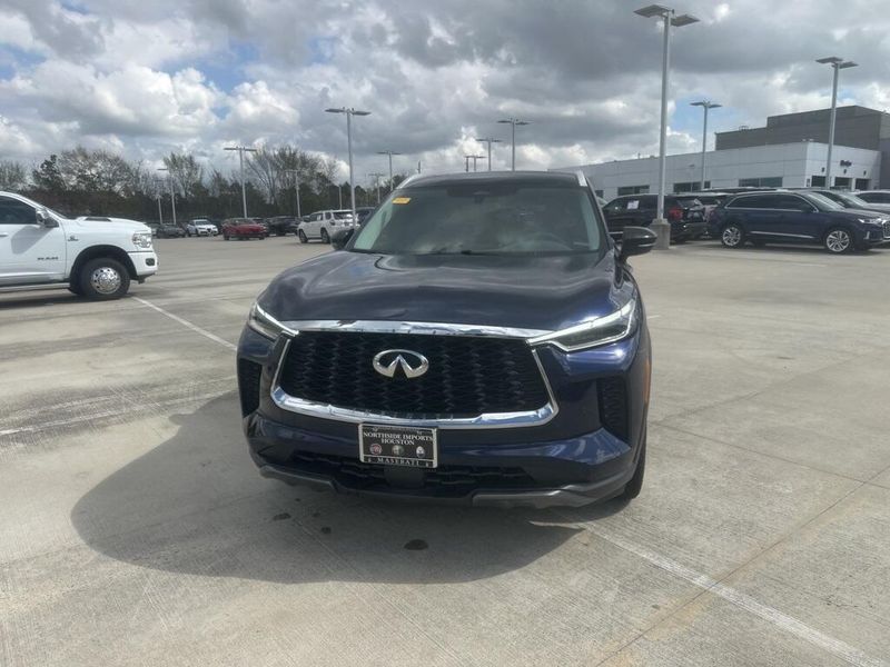 Used 2022 INFINITI QX60 LuxeImage 2