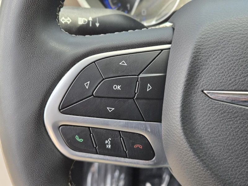 Used 2022 Chrysler Voyager LX FWD