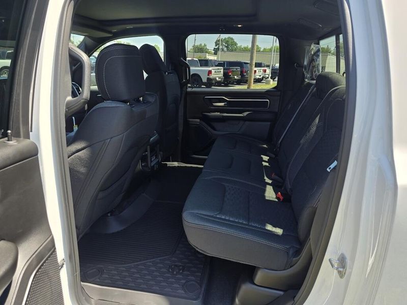 2026 Ram 1500 Big Horn photo 8
