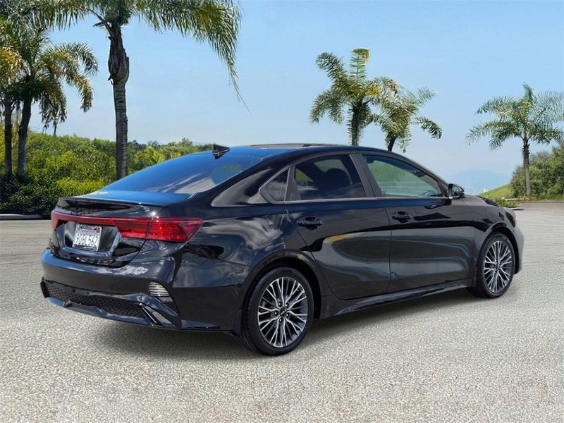 Used 2023 Kia Forte GT-Line IVT