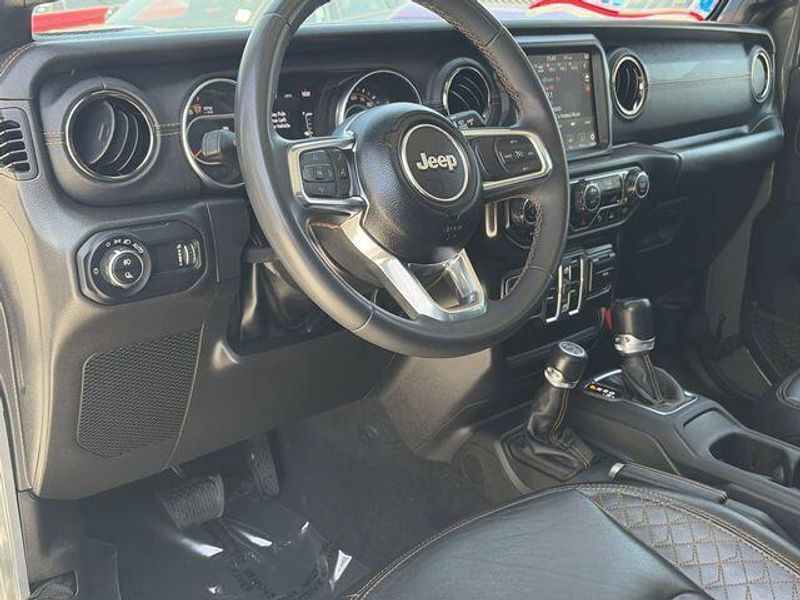 Used 2023 Jeep Gladiator High AltitudeImage 17