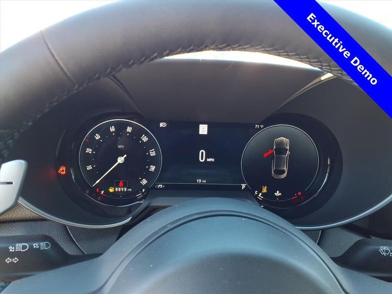 New 2025 Alfa Romeo Giulia RWDImage 23