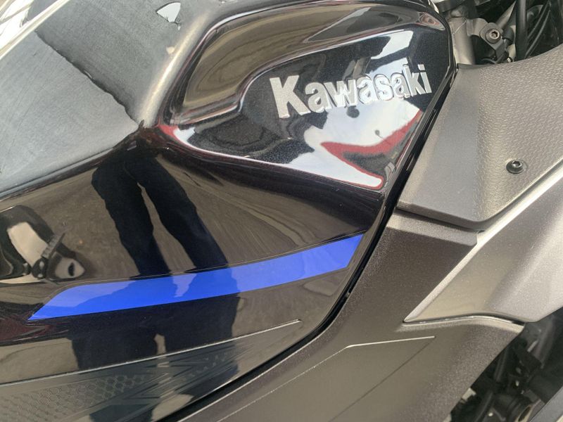 Used 2025 Kawasaki Ninja 500 SE ABS Image 30