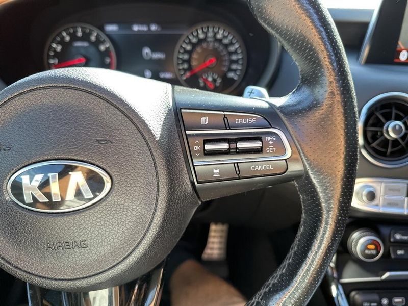 2020 Kia Stinger GT2 photo 37