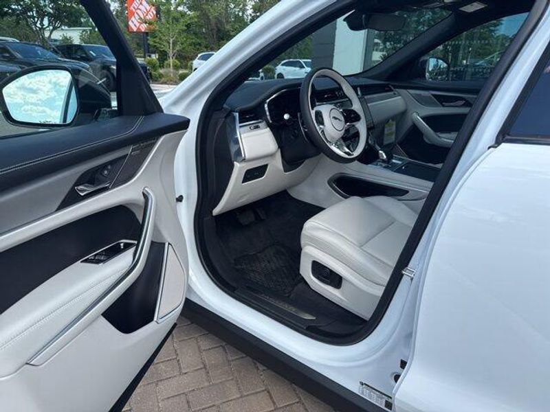 2026 Jaguar F-PACE R-Dynamic S
