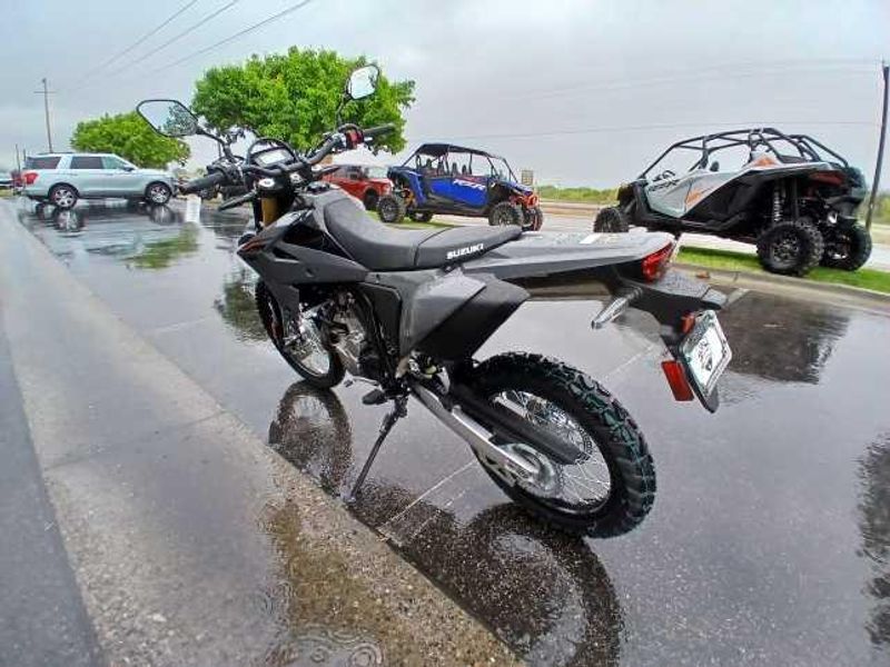 New 2025 Suzuki DRZ 4SM 