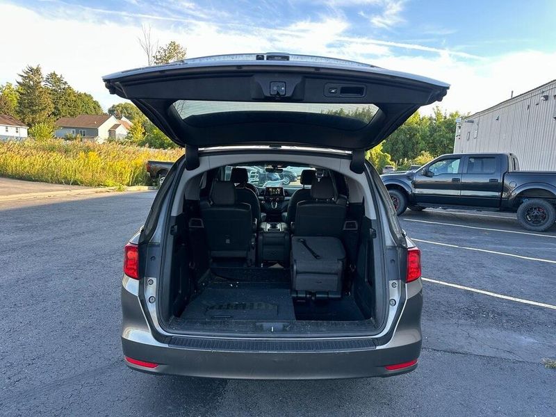2019 Honda Odyssey EX-L photo 8