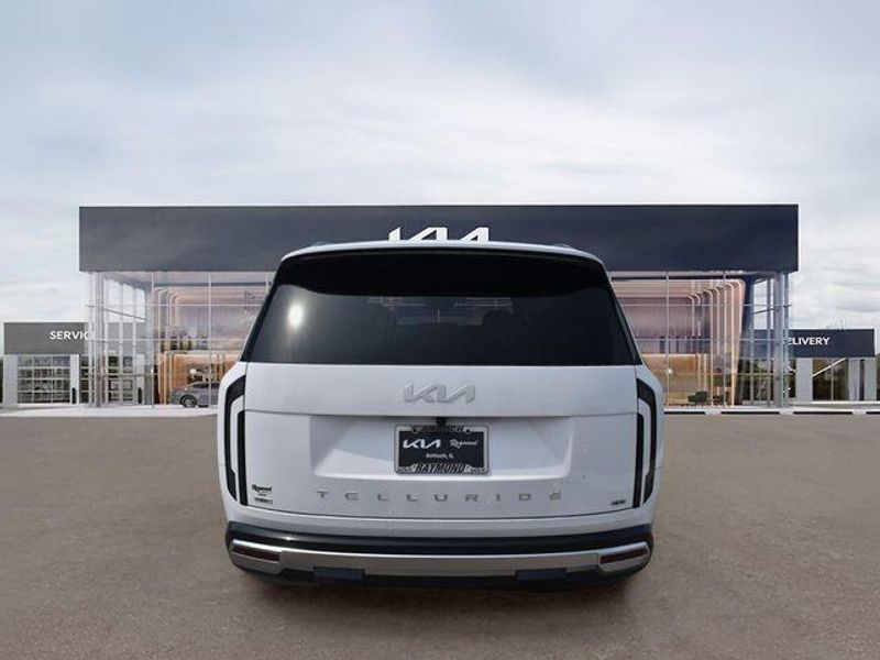 New 2027 Kia Telluride Hybrid SX PrestigeImage 5