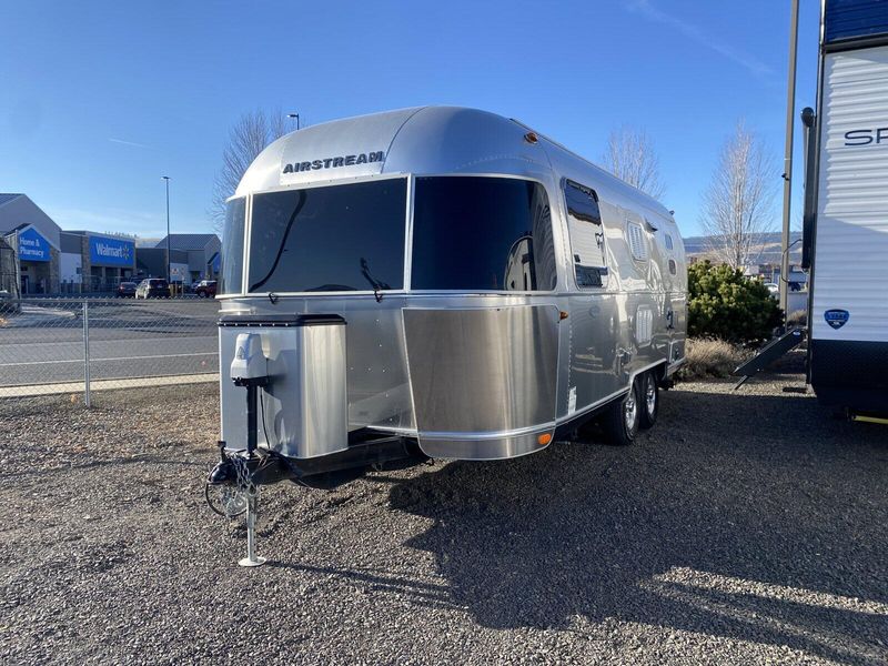Used 2019 AIRSTREAM FLYING CLOUD 23FB Image 7