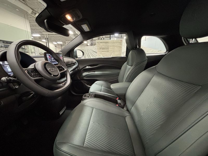 New 2025 Fiat 500e Giorgio Armani Collector