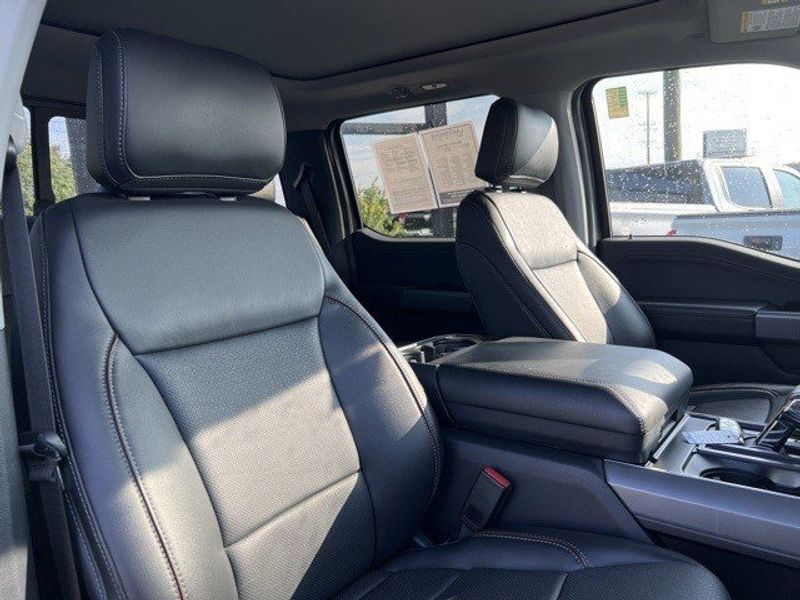 2021 Ford F-150 LariatImage 25