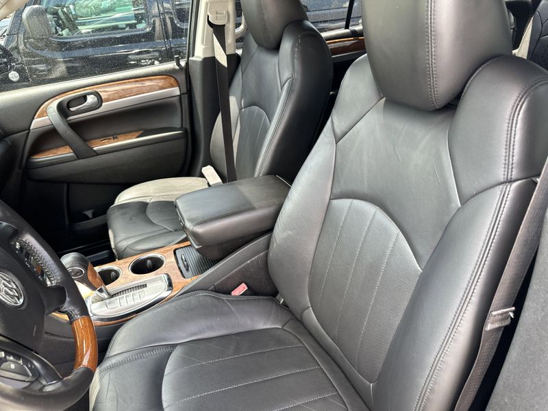 Used 2012 Buick Enclave LeatherImage 23
