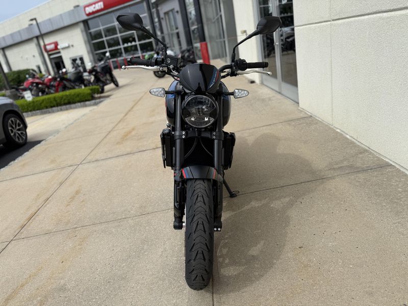 2026 Triumph Trident 660 Triple TributeImage 4