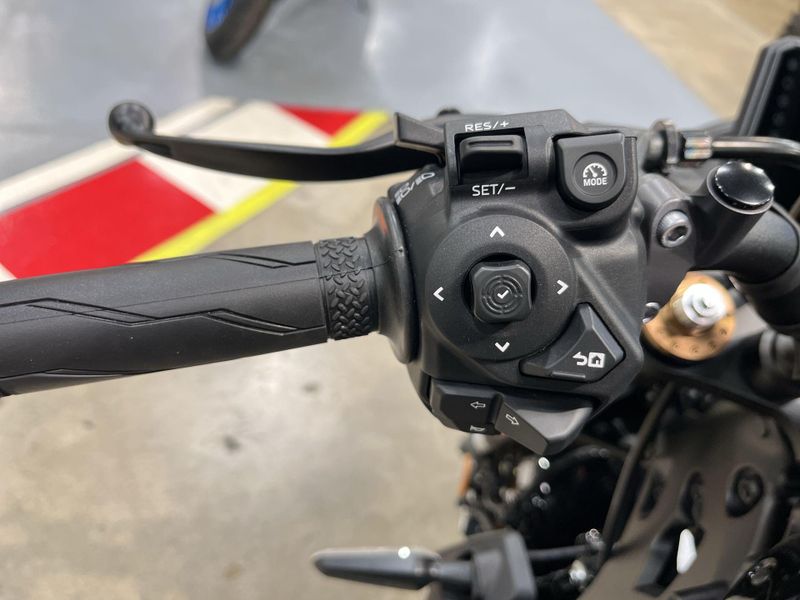 New 2026 Yamaha XSR900 Image 12