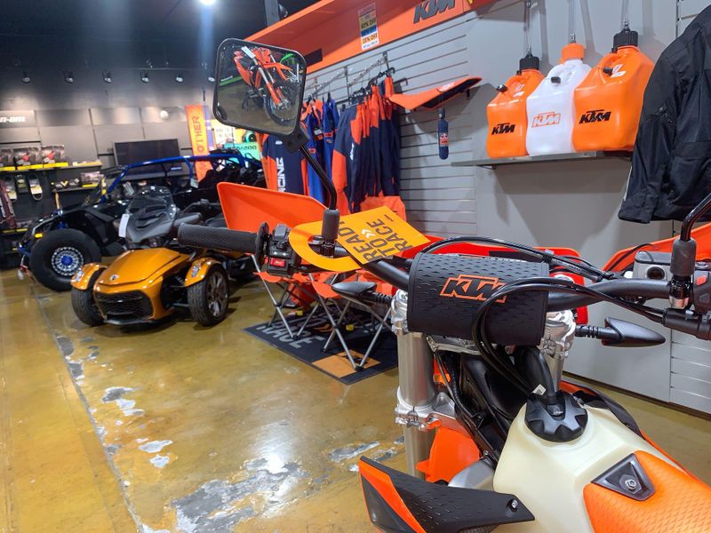 New 2025 KTM 500 EXC-F Image 18