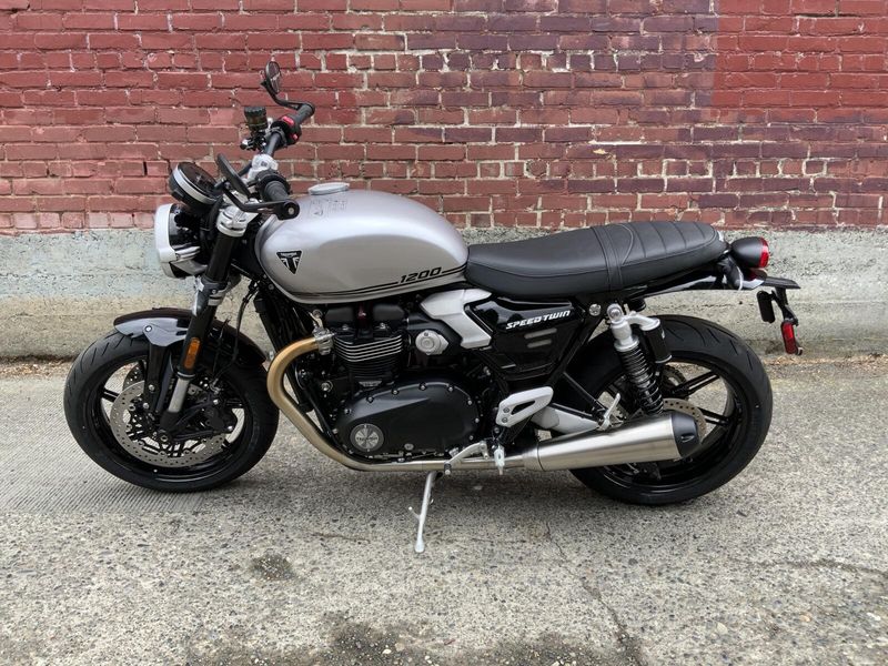 2025 Triumph SPEED TWIN 1200