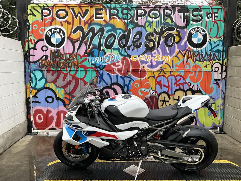 New 2026 BMW S 1000 RR Image 8
