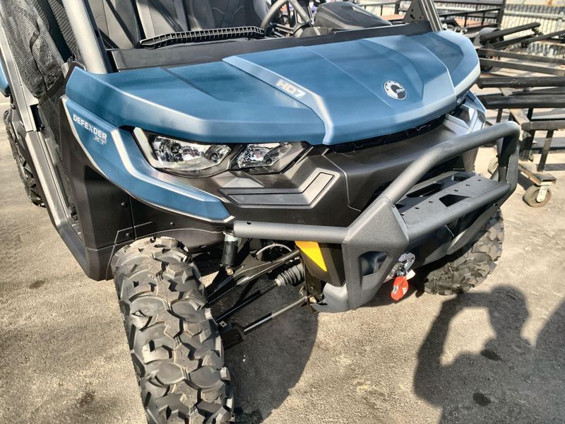New 2026 Can-Am DEFENDER XT HD7 Image 14