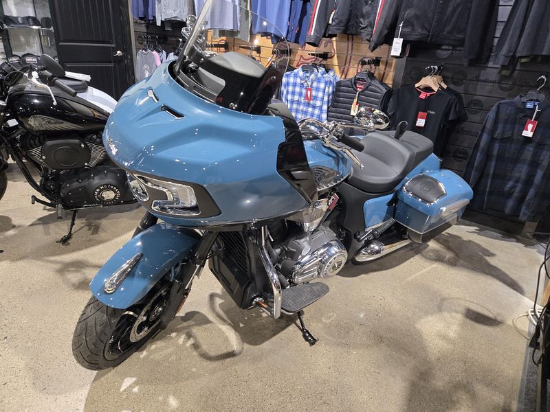 NEW 2026 INDIAN MOTORCYCLE CHALLENGER LIMITED WITH 112 PACKAGE Image 3