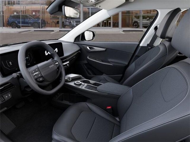 2025 Kia EV6 LightImage 17