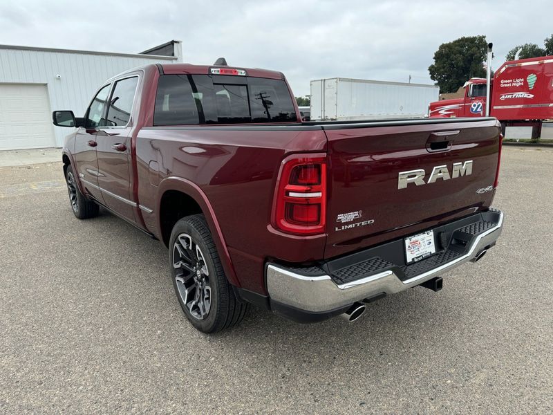 2025 RAM 1500 Limited Crew Cab 4x4 6