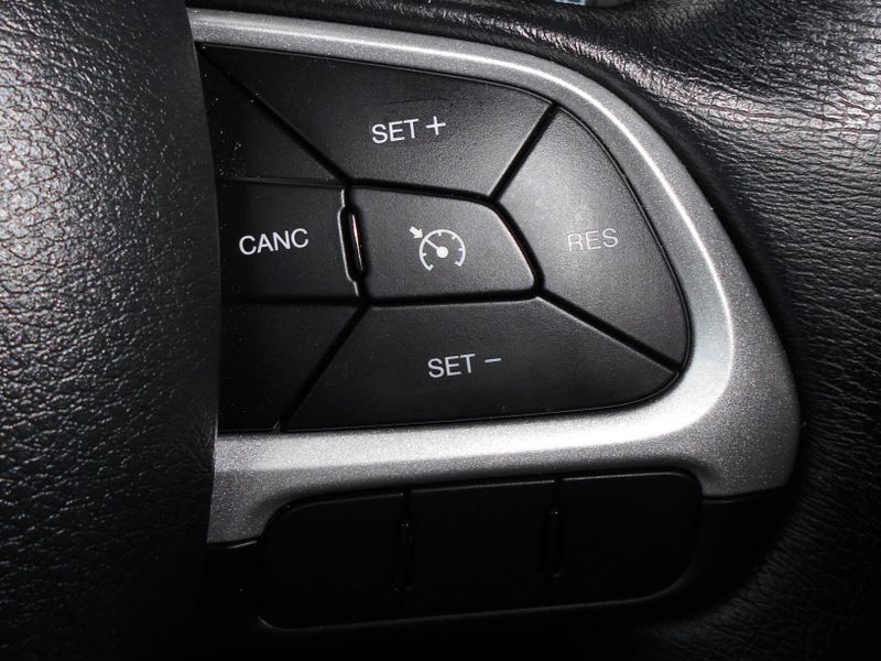 2020 Jeep Renegade LatitudeImage 17