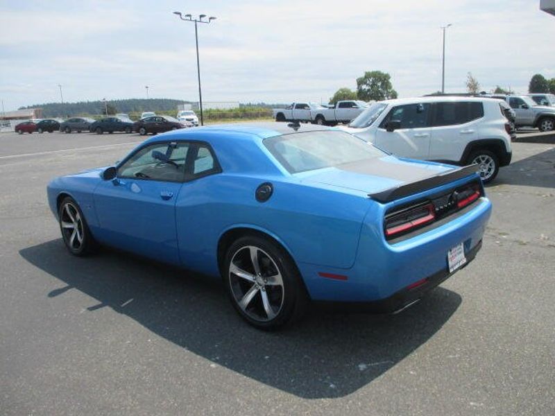 Used 2015 Dodge Challenger R/T Plus ShakerImage 11