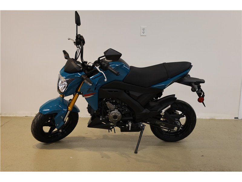2021 Kawasaki Z125 PRO in a Teal exterior color. Central Mass Powersports (978) 582-3533 centralmasspowersports.com 