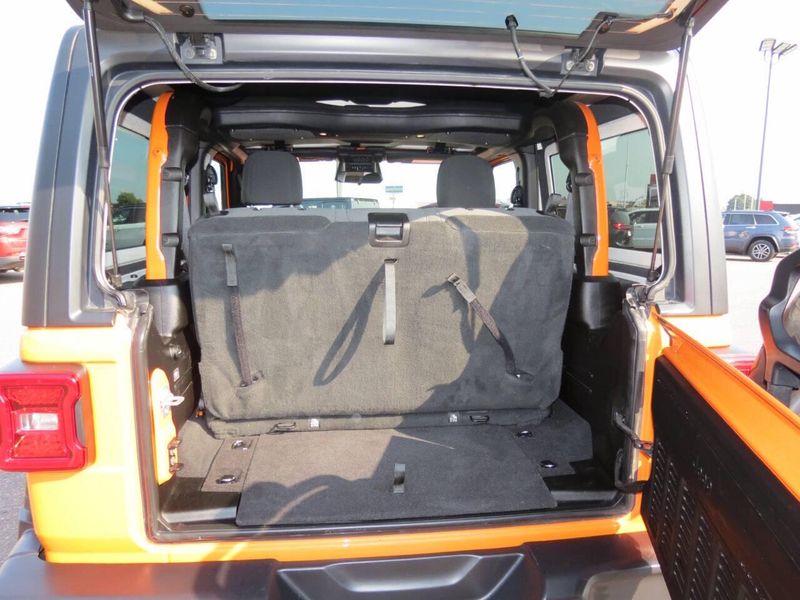 Used 2025 Jeep Wrangler Sport S 4x4 2dr SUVImage 8