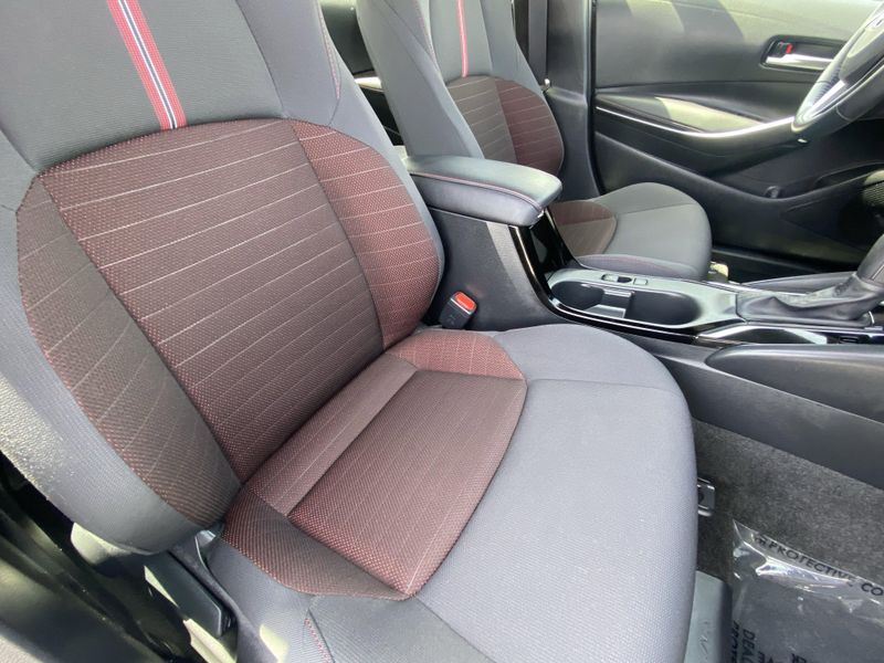 2024 Toyota Corolla SEImage 13