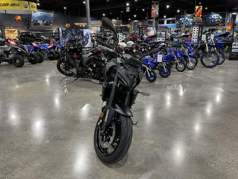 New 2025 Yamaha MT-07 Image 3